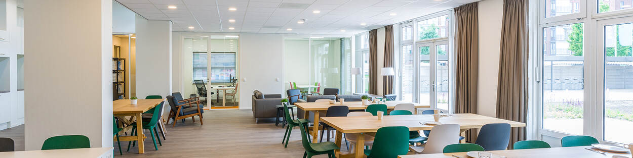 Eetzaal daklozenopvang SMO Traverse Tilburg